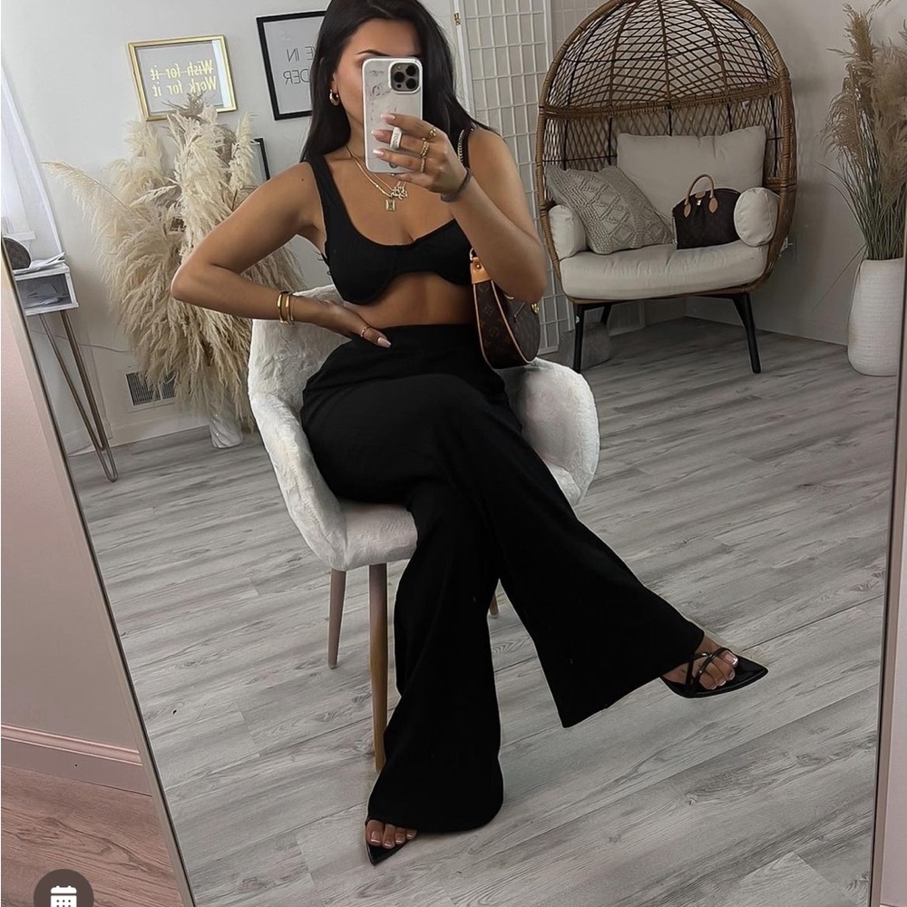 Zi’s boutique black pants set